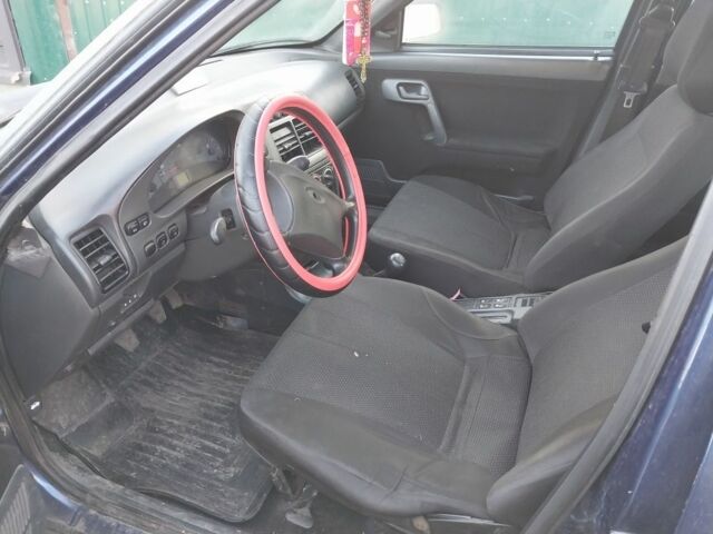 Синій ВАЗ 2110, об'ємом двигуна 1.6 л та пробігом 230 тис. км за 1350 $, фото 6 на Automoto.ua