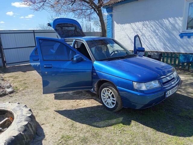 Синій ВАЗ 2110, об'ємом двигуна 1.6 л та пробігом 417 тис. км за 2200 $, фото 3 на Automoto.ua
