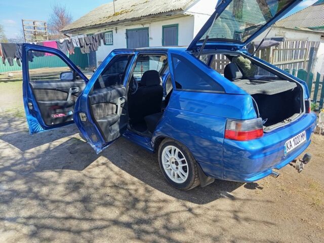 Синій ВАЗ 2110, об'ємом двигуна 1.6 л та пробігом 417 тис. км за 2200 $, фото 2 на Automoto.ua