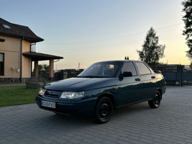 Зеленый ВАЗ 2110, объемом двигателя 1.5 л и пробегом 310 тыс. км за 1800 $, фото 1 на Automoto.ua