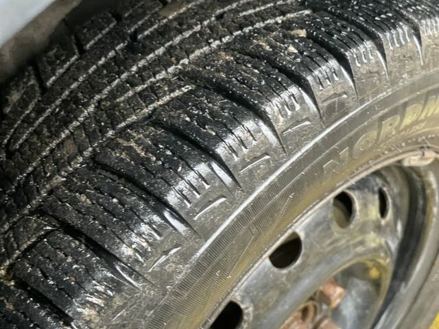 Зеленый ВАЗ 2110, объемом двигателя 1.5 л и пробегом 3 тыс. км за 1100 $, фото 1 на Automoto.ua