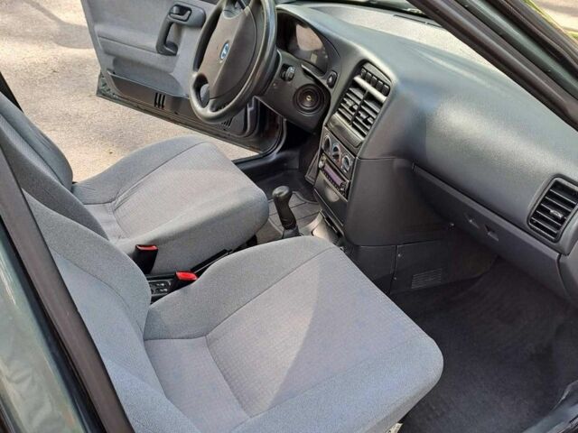 Зелений ВАЗ 2110, об'ємом двигуна 1.6 л та пробігом 67 тис. км за 3300 $, фото 8 на Automoto.ua