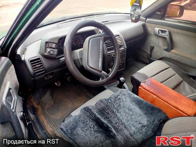 Зеленый ВАЗ 2110, объемом двигателя 1.5 л и пробегом 58 тыс. км за 1350 $, фото 6 на Automoto.ua