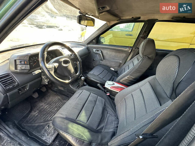 Зеленый ВАЗ 2110, объемом двигателя 1.5 л и пробегом 333 тыс. км за 900 $, фото 12 на Automoto.ua