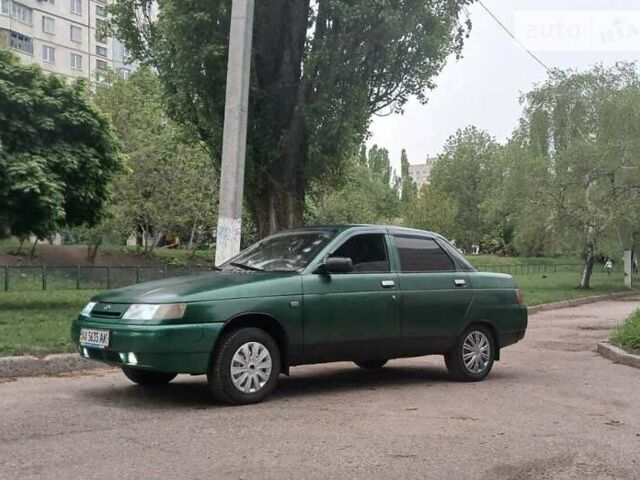 Зеленый ВАЗ 2110, объемом двигателя 1.5 л и пробегом 320 тыс. км за 1600 $, фото 1 на Automoto.ua