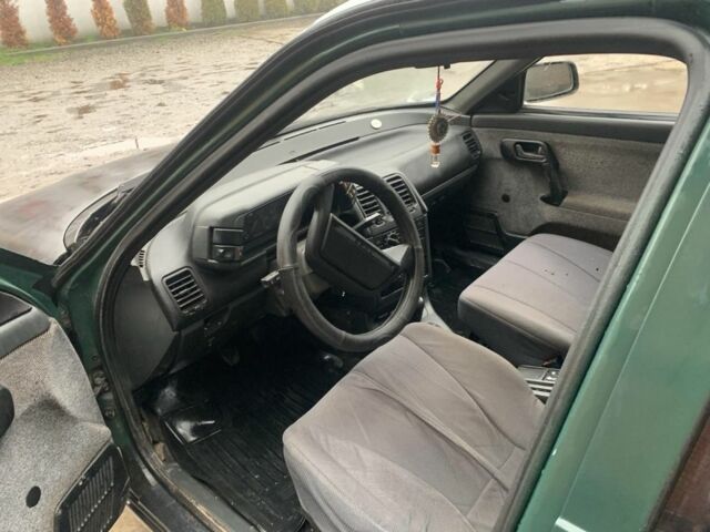 Зелений ВАЗ 2110, об'ємом двигуна 1.5 л та пробігом 200 тис. км за 850 $, фото 3 на Automoto.ua