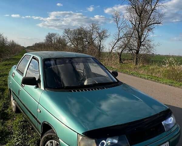 Зеленый ВАЗ 2110, объемом двигателя 1.5 л и пробегом 440 тыс. км за 1990 $, фото 2 на Automoto.ua