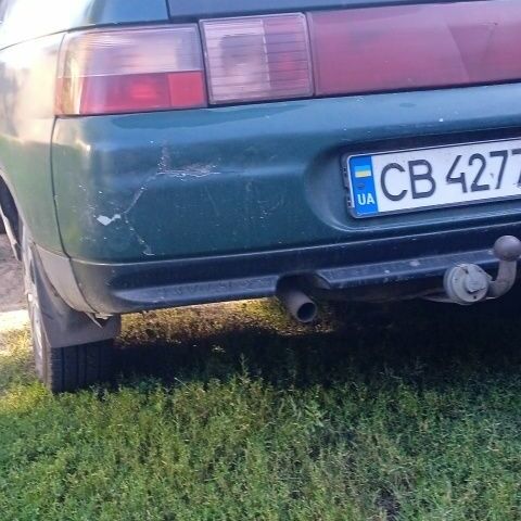 Зелений ВАЗ 2110, об'ємом двигуна 1.5 л та пробігом 300 тис. км за 950 $, фото 2 на Automoto.ua