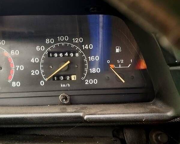 Зеленый ВАЗ 2110, объемом двигателя 1.5 л и пробегом 196 тыс. км за 1200 $, фото 1 на Automoto.ua