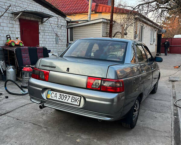 Зеленый ВАЗ 2110, объемом двигателя 1.5 л и пробегом 200 тыс. км за 1850 $, фото 2 на Automoto.ua