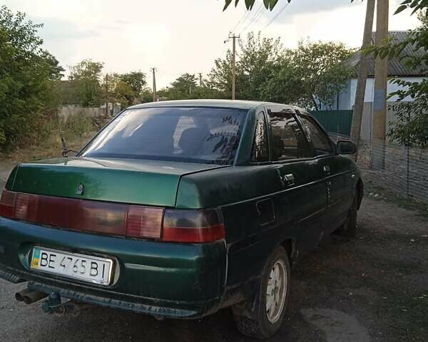 Зеленый ВАЗ 2110, объемом двигателя 1.6 л и пробегом 350 тыс. км за 1600 $, фото 1 на Automoto.ua