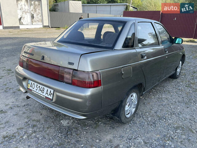 Зеленый ВАЗ 2110, объемом двигателя 1.5 л и пробегом 235 тыс. км за 1550 $, фото 4 на Automoto.ua