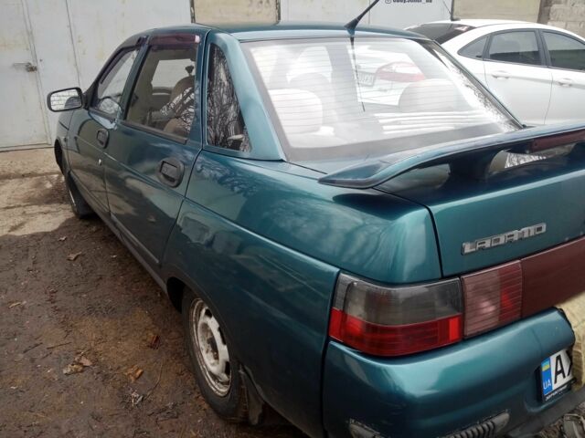 Зеленый ВАЗ 2110, объемом двигателя 1.5 л и пробегом 175 тыс. км за 1550 $, фото 7 на Automoto.ua