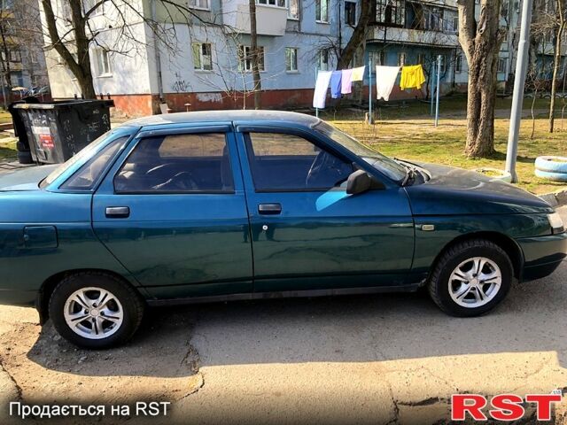 Зеленый ВАЗ 2110, объемом двигателя 1.5 л и пробегом 0 тыс. км за 1700 $, фото 3 на Automoto.ua