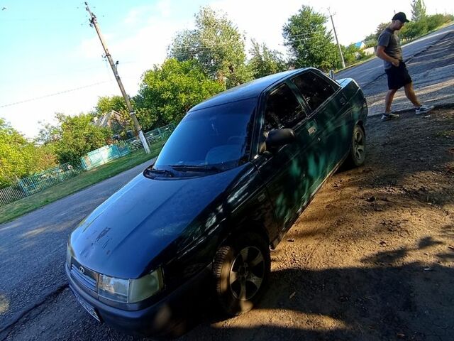 Зеленый ВАЗ 2110, объемом двигателя 1.5 л и пробегом 248 тыс. км за 1400 $, фото 1 на Automoto.ua