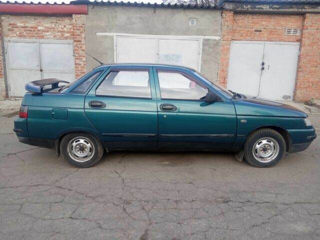 Зеленый ВАЗ 2110, объемом двигателя 1.5 л и пробегом 175 тыс. км за 1550 $, фото 3 на Automoto.ua