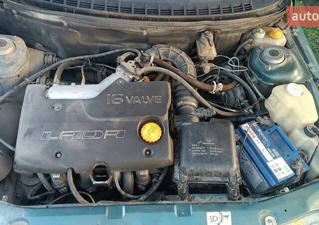 Зеленый ВАЗ 2110, объемом двигателя 1.5 л и пробегом 120 тыс. км за 990 $, фото 2 на Automoto.ua