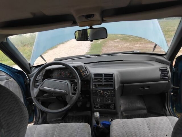 Зелений ВАЗ 2110, об'ємом двигуна 1.5 л та пробігом 145 тис. км за 1200 $, фото 7 на Automoto.ua