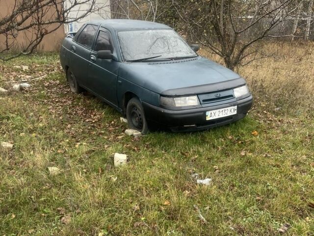 Зеленый ВАЗ 2110, объемом двигателя 1.5 л и пробегом 100 тыс. км за 750 $, фото 2 на Automoto.ua