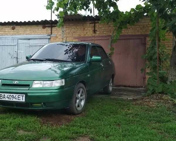 Зеленый ВАЗ 2110, объемом двигателя 1.5 л и пробегом 200 тыс. км за 1650 $, фото 1 на Automoto.ua