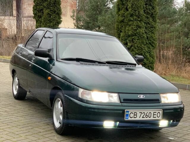 Зеленый ВАЗ 2110, объемом двигателя 1.5 л и пробегом 141 тыс. км за 1135 $, фото 5 на Automoto.ua