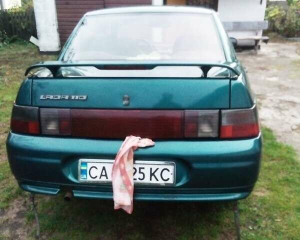 Зеленый ВАЗ 2110, объемом двигателя 1.5 л и пробегом 245 тыс. км за 2000 $, фото 2 на Automoto.ua