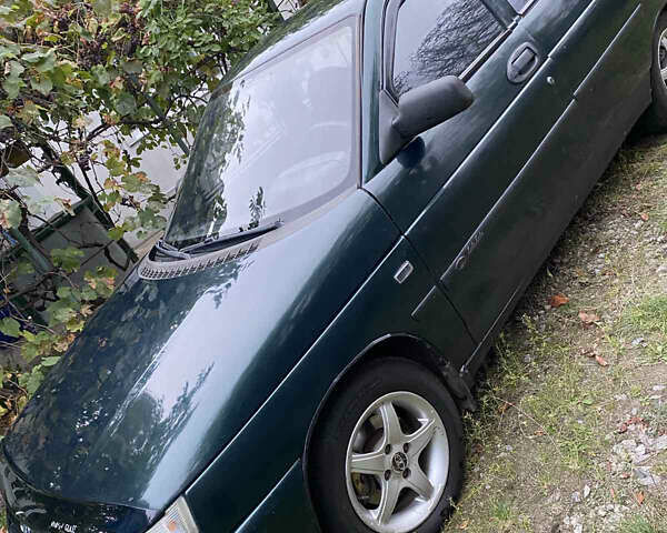 Зелений ВАЗ 2110, об'ємом двигуна 1.5 л та пробігом 249 тис. км за 2000 $, фото 1 на Automoto.ua