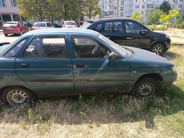 Зеленый ВАЗ 2110, объемом двигателя 1 л и пробегом 172 тыс. км за 700 $, фото 5 на Automoto.ua