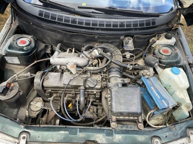 ВАЗ 2110 2001 в Сумах на Automoto.ua Зеленый ВАЗ 2110, объемом двигателя 1.5 л и пробегом 111 тыс. км за 1500 $, фото 5 на Automoto.ua