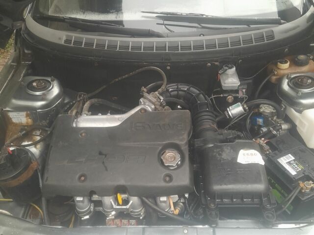 Зелений ВАЗ 2110, об'ємом двигуна 1.5 л та пробігом 210 тис. км за 950 $, фото 4 на Automoto.ua