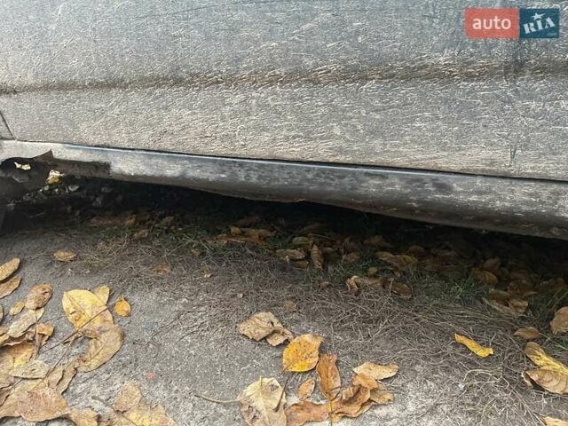 Зеленый ВАЗ 2110, объемом двигателя 1.5 л и пробегом 300 тыс. км за 1000 $, фото 9 на Automoto.ua