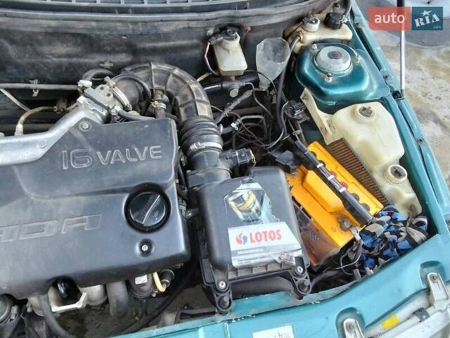 Зелений ВАЗ 2110, об'ємом двигуна 1.5 л та пробігом 44 тис. км за 1400 $, фото 12 на Automoto.ua