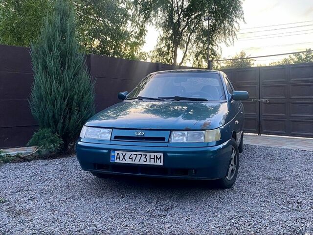 Зеленый ВАЗ 2110, объемом двигателя 1.5 л и пробегом 217 тыс. км за 1350 $, фото 1 на Automoto.ua