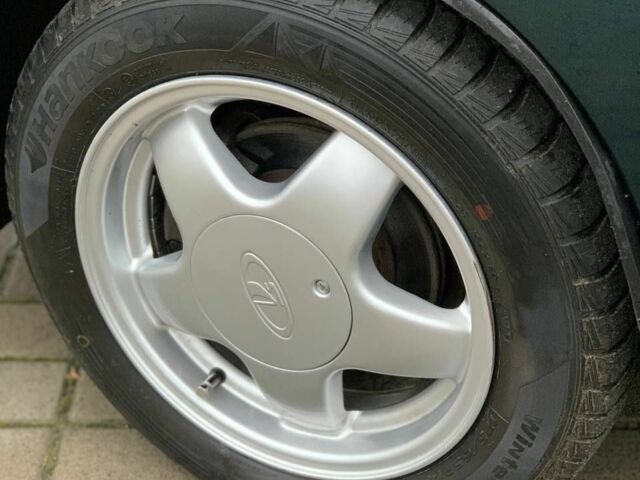 Зеленый ВАЗ 2110, объемом двигателя 1.5 л и пробегом 141 тыс. км за 1135 $, фото 6 на Automoto.ua