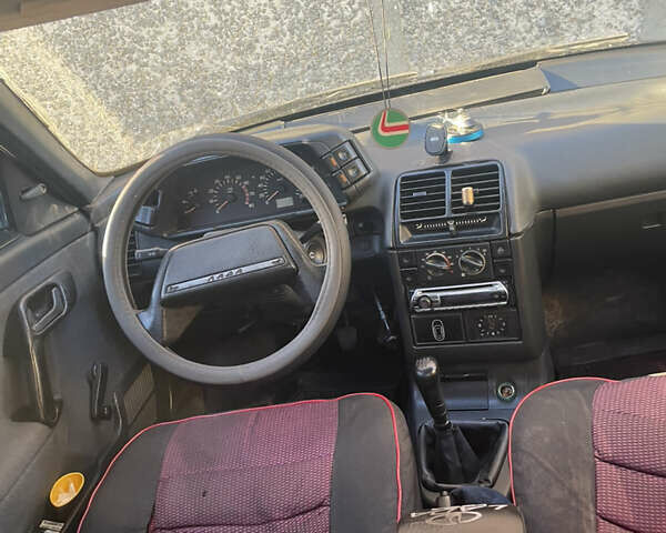 Зеленый ВАЗ 2110, объемом двигателя 1.5 л и пробегом 160 тыс. км за 1300 $, фото 4 на Automoto.ua