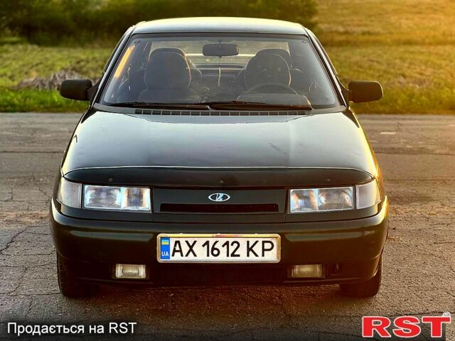 Зеленый ВАЗ 2110, объемом двигателя 1.5 л и пробегом 170 тыс. км за 1200 $, фото 1 на Automoto.ua