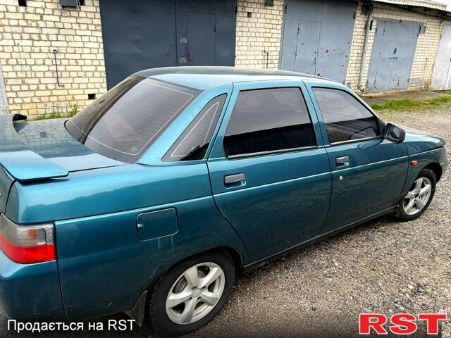 Зеленый ВАЗ 2110, объемом двигателя 1.5 л и пробегом 268 тыс. км за 2400 $, фото 3 на Automoto.ua