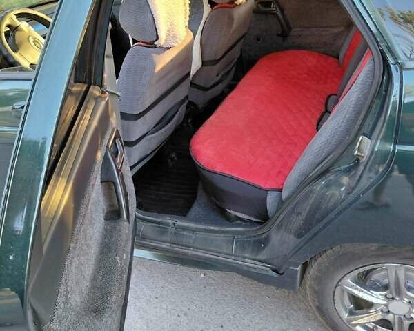Зелений ВАЗ 2110, об'ємом двигуна 1.5 л та пробігом 312 тис. км за 2800 $, фото 4 на Automoto.ua