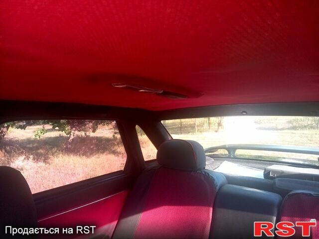 Зелений ВАЗ 2110, об'ємом двигуна 1.5 л та пробігом 238 тис. км за 1800 $, фото 3 на Automoto.ua