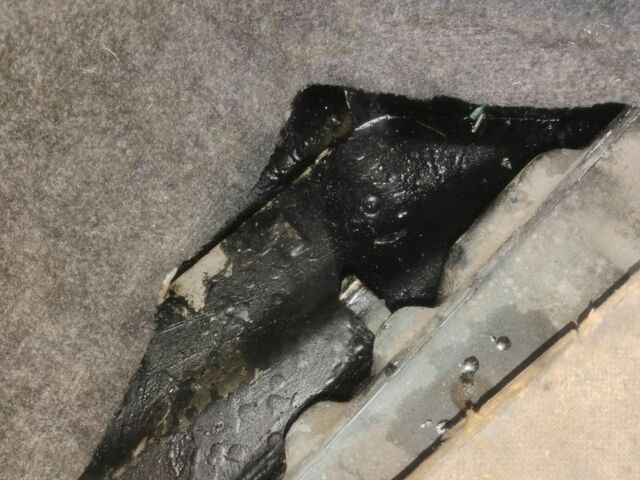 Зеленый ВАЗ 2110, объемом двигателя 1.6 л и пробегом 37 тыс. км за 2500 $, фото 6 на Automoto.ua