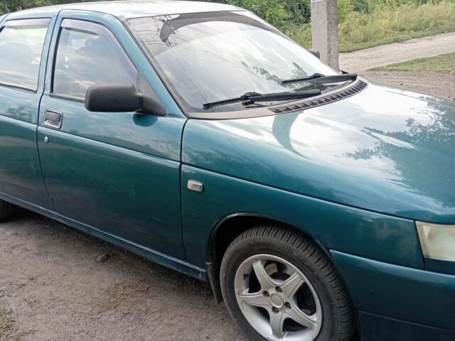 Зелений ВАЗ 2110, об'ємом двигуна 1.5 л та пробігом 340 тис. км за 1999 $, фото 1 на Automoto.ua
