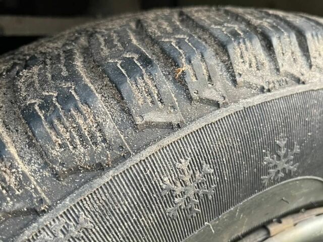 Зеленый ВАЗ 2110, объемом двигателя 0 л и пробегом 250 тыс. км за 1300 $, фото 7 на Automoto.ua