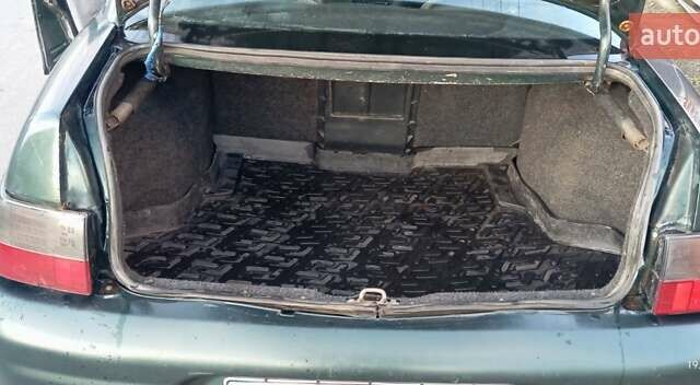 Зеленый ВАЗ 2110, объемом двигателя 1.5 л и пробегом 157 тыс. км за 1150 $, фото 11 на Automoto.ua