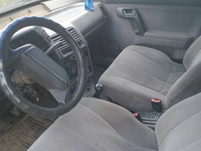 Зеленый ВАЗ 2110, объемом двигателя 1.5 л и пробегом 100 тыс. км за 800 $, фото 4 на Automoto.ua