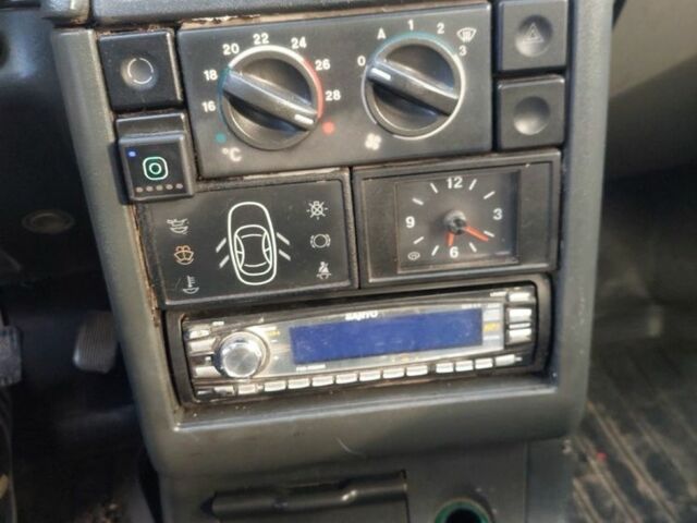 Зеленый ВАЗ 2110, объемом двигателя 0 л и пробегом 250 тыс. км за 1200 $, фото 7 на Automoto.ua