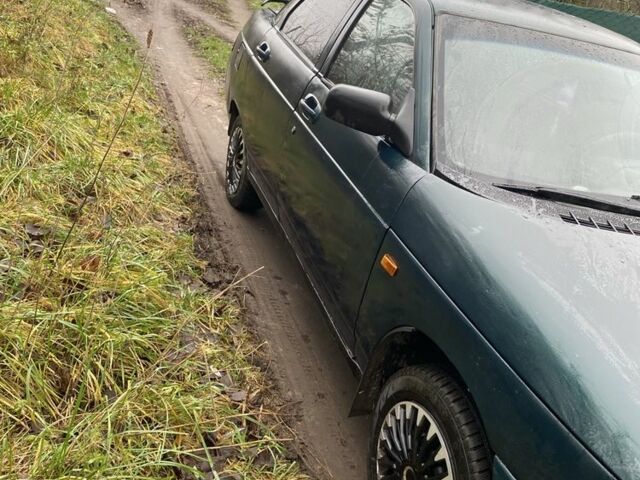 Зеленый ВАЗ 2110, объемом двигателя 1.6 л и пробегом 200 тыс. км за 1500 $, фото 3 на Automoto.ua