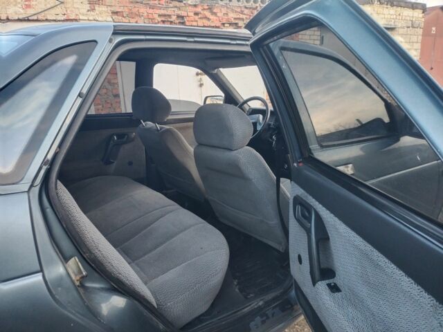 Зеленый ВАЗ 2110, объемом двигателя 1.5 л и пробегом 200 тыс. км за 1050 $, фото 4 на Automoto.ua