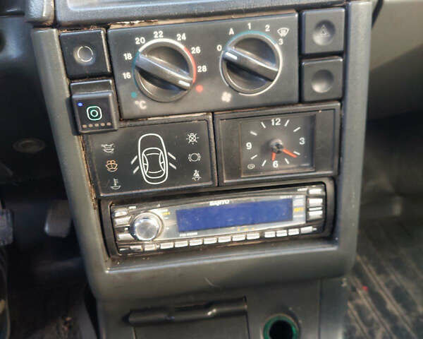 Зелений ВАЗ 2110, об'ємом двигуна 1.5 л та пробігом 250 тис. км за 1200 $, фото 8 на Automoto.ua