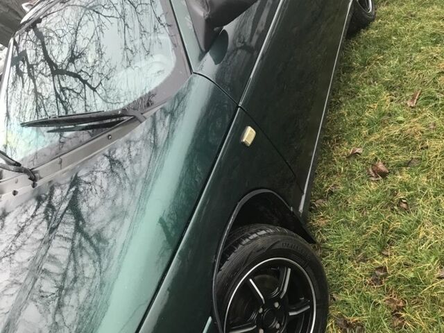 Зеленый ВАЗ 2110, объемом двигателя 1.5 л и пробегом 240 тыс. км за 1250 $, фото 1 на Automoto.ua