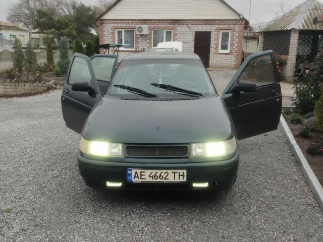 Зеленый ВАЗ 2110, объемом двигателя 1.6 л и пробегом 37 тыс. км за 2500 $, фото 5 на Automoto.ua